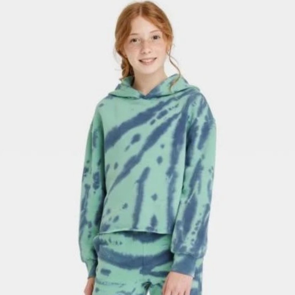 Art Class™ Green Kids' Fleece Raw Edge Boxy Hoodie